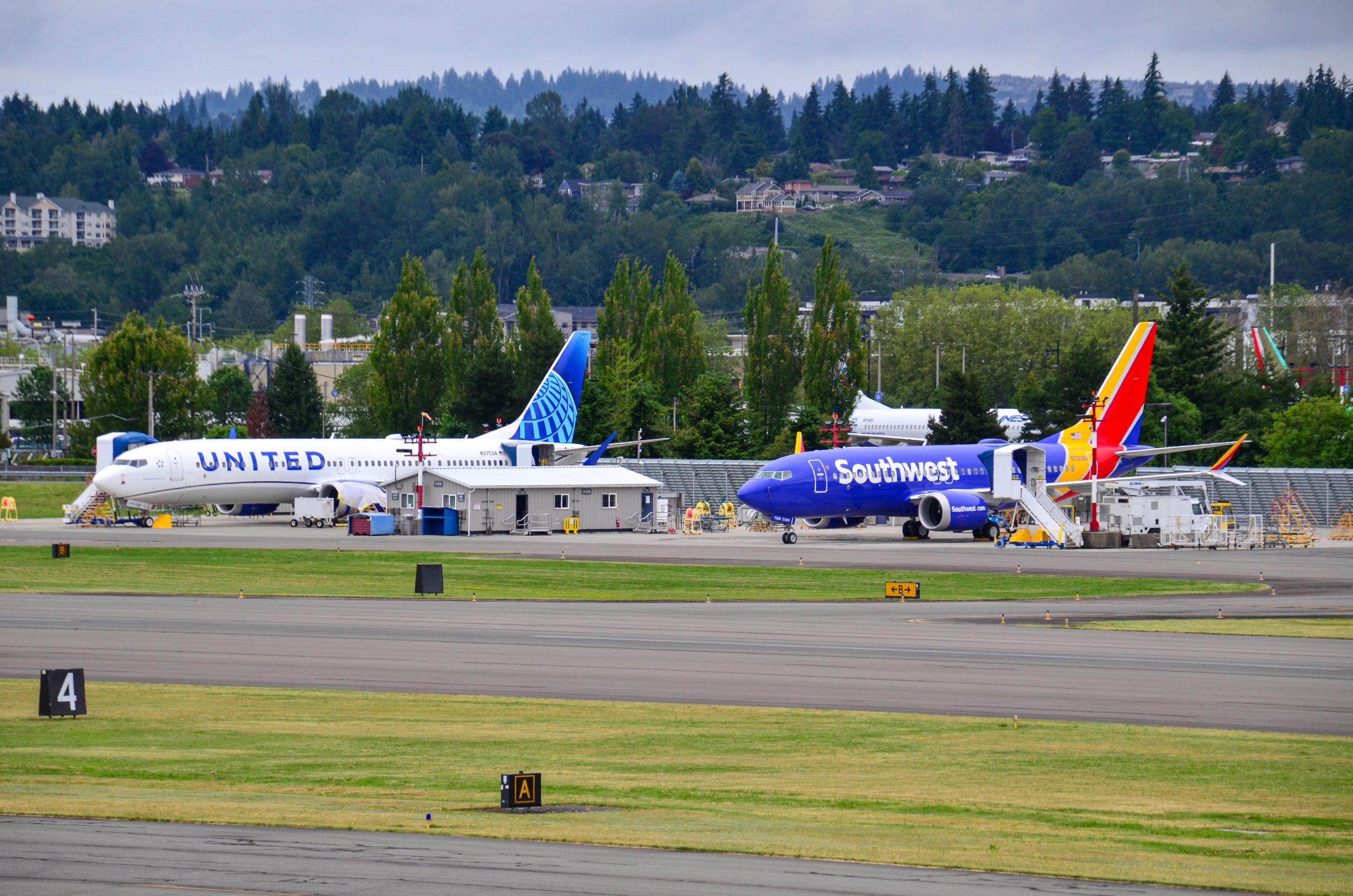 United and Southwest have both asked Boeing to deliver 737 Max aircraft with an older standard computer, known as C1, in order to be able to roll back their flight management system software to U13.